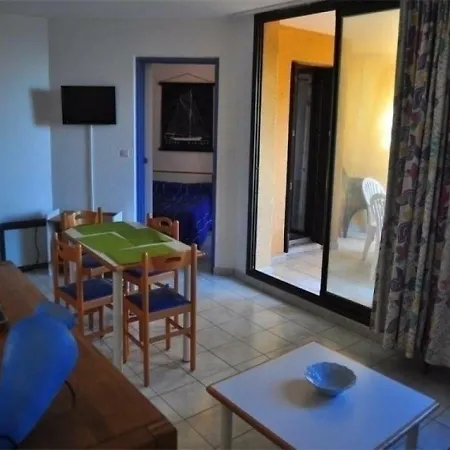 Apartment Dominica 9 *